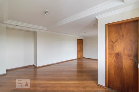 Sala de apartamento à venda com 3 quartos, 219m² em Vila Bastos, Santo André