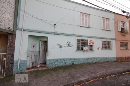 Fachada de casa à venda com 2 quartos, 110m² em Vila Romana, São Paulo