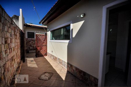 Casa de condomínio à venda com 480m², 5 quartos e 2 vagas Casa de condomínio à venda com 480m², 5 quartos e 2 vagasÁrea Externa - Cozinha e Área de Serviço