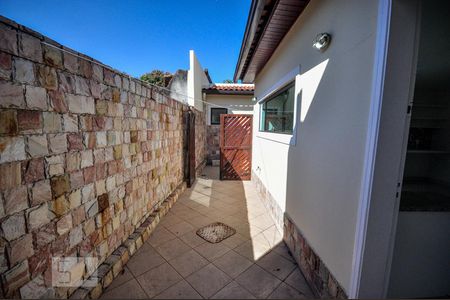 Casa de condomínio à venda com 480m², 5 quartos e 2 vagas Casa de condomínio à venda com 480m², 5 quartos e 2 vagasVista Quarto de Serviço