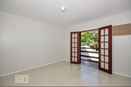 Casa de condomínio à venda com 480m², 5 quartos e 2 vagas Casa de condomínio à venda com 480m², 5 quartos e 2 vagasQuarto 2