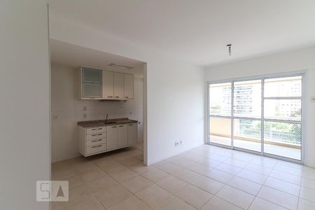 Sala de apartamento à venda com 2 quartos, 67m² em Barra da Tijuca, Rio de Janeiro