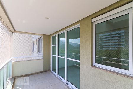 Varanda da Sala de apartamento à venda com 2 quartos, 67m² em Barra da Tijuca, Rio de Janeiro