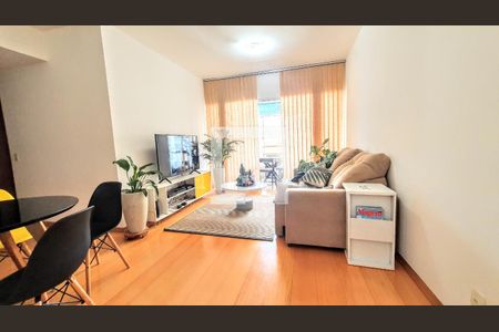 Apartamento à venda com 2 quartos, 75m² em Centro, Belo Horizonte