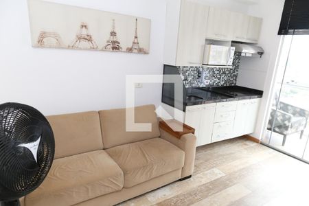 Sala / Cozinha de apartamento para alugar com 1 quarto, 36m² em Vila Augusta, Guarulhos