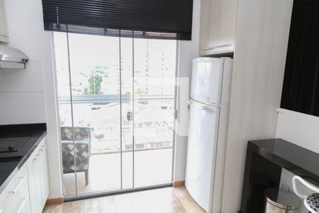 Sala / Cozinha de apartamento para alugar com 1 quarto, 36m² em Vila Augusta, Guarulhos