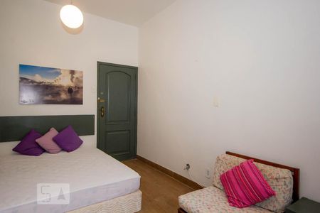 Sala de apartamento para alugar com 1 quarto, 40m² em Leme, Rio de Janeiro