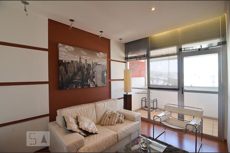 Sala de apartamento à venda com 3 quartos, 96m² em Estoril, Belo Horizonte