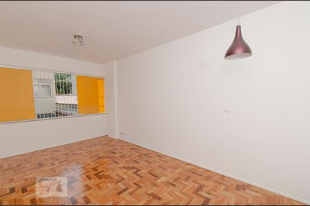 Sala de apartamento para alugar com 2 quartos, 70m² em Grajaú, Rio de Janeiro