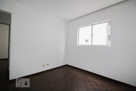 Sala de apartamento para alugar com 1 quarto, 32m² em Centro, Curitiba