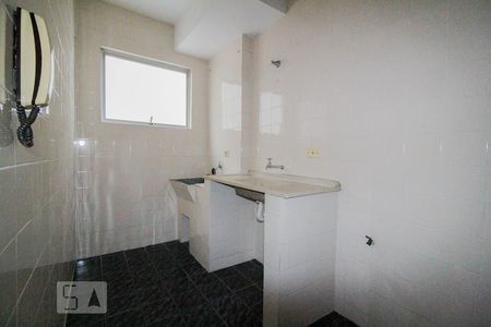 Cozinha de apartamento para alugar com 1 quarto, 32m² em Centro, Curitiba