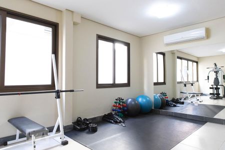 Apartamento à venda com 80m², 2 quartos e 2 vagas Apartamento à venda com 80m², 2 quartos e 2 vagasÁrea Comum - Academia