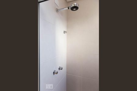 Apartamento à venda com 80m², 2 quartos e 2 vagas Apartamento à venda com 80m², 2 quartos e 2 vagasBanheiro da Suíte