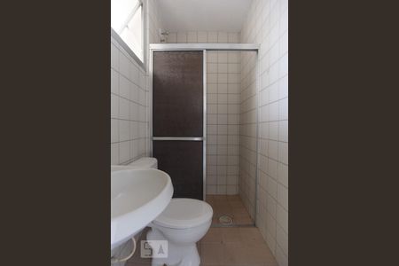 Banheiro de apartamento à venda com 2 quartos, 60m² em Jardim Campos Elíseos, Campinas