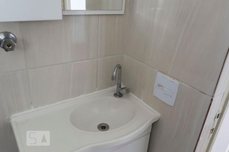 Banheiro (Pia) de apartamento à venda com 2 quartos, 56m² em Jardim Celeste, São Paulo