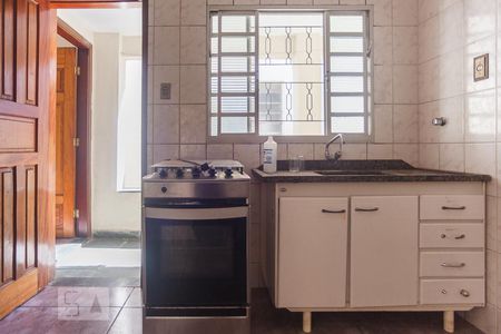 Cozinha de casa para alugar com 1 quarto, 80m² em Vila Joaquim Inácio, Campinas