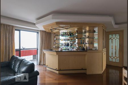 Sala (Bar) de apartamento à venda com 3 quartos, 146m² em Vila Brasilina, São Paulo