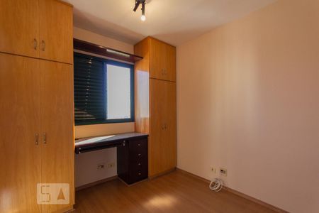 Quarto 1 de apartamento à venda com 3 quartos, 75m² em Vila Suzana, São Paulo