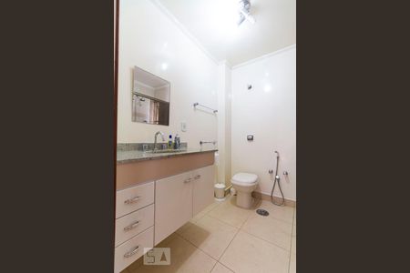 Banheiro Social de apartamento à venda com 3 quartos, 98m² em Vila Monte Alegre, São Paulo
