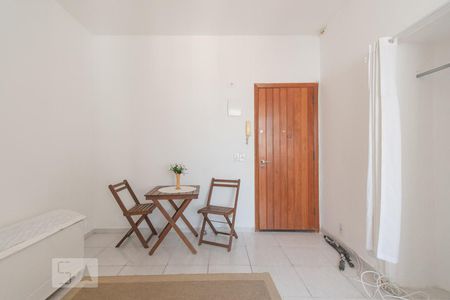 Studio de kitnet/studio para alugar com 1 quarto, 35m² em Centro, Rio de Janeiro