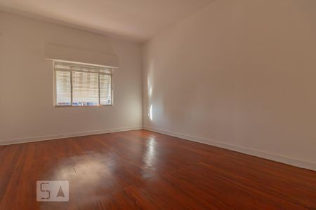 Quarto  de casa para alugar com 1 quarto, 110m² em Cambuci, São Paulo