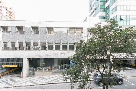 Vista da sala  de kitnet/studio para alugar com 1 quarto, 35m² em Liberdade, São Paulo