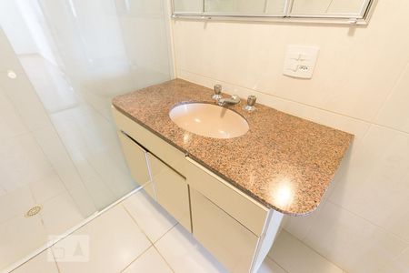 Banheiro de apartamento à venda com 3 quartos, 180m² em Vila Mariana, São Paulo