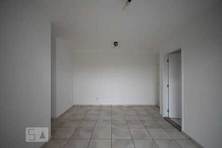 Sala de apartamento para alugar com 2 quartos, 62m² em Jardim das Vertentes, São Paulo