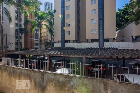 Vista Quarto 2 de apartamento à venda com 3 quartos, 210m² em Santo Antônio, Belo Horizonte