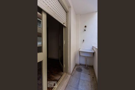 Varanda de kitnet/studio para alugar com 1 quarto, 40m² em Cidade Baixa, Porto Alegre