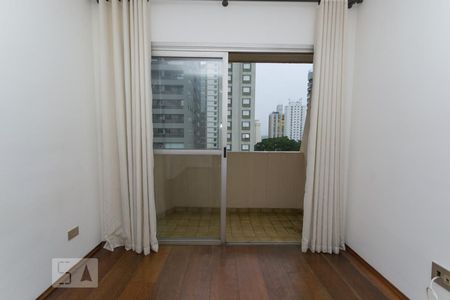 Janela da sala de apartamento para alugar com 1 quarto, 42m² em Vila Clementino, São Paulo