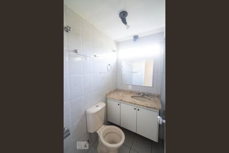 Banheiro de apartamento para alugar com 2 quartos, 75m² em Parque da Mooca, São Paulo