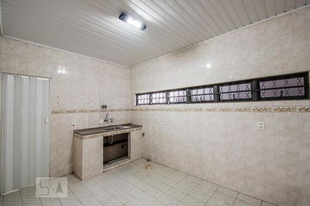 Cozinha de casa de condomínio para alugar com 1 quarto, 70m² em Liberdade, São Paulo