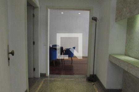 Sala de casa para alugar com 5 quartos, 100m² em Butantã, São Paulo