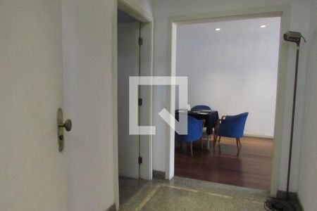 Sala de casa para alugar com 5 quartos, 100m² em Butantã, São Paulo