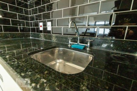 Cozinha de apartamento para alugar com 1 quarto, 55m² em Bethaville I, Barueri