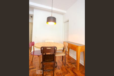 Sala de apartamento para alugar com 2 quartos, 70m² em Vila Buarque, São Paulo