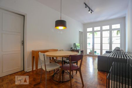 Sala de apartamento para alugar com 2 quartos, 70m² em Vila Buarque, São Paulo