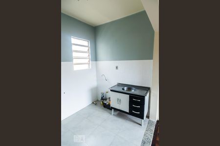 Cozinha de apartamento para alugar com 1 quarto, 50m² em Mont Serrat, Porto Alegre