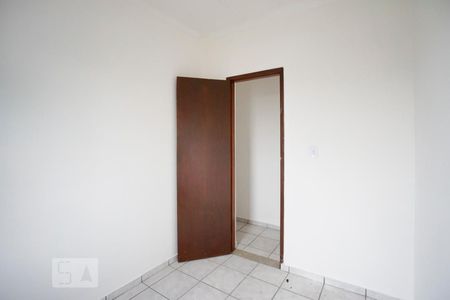 Quarto 2 de casa para alugar com 2 quartos, 189m² em Cumbica, São Paulo