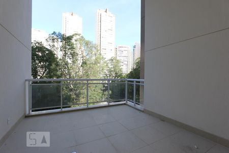 varanda de apartamento para alugar com 3 quartos, 138m² em Vila Andrade, São Paulo