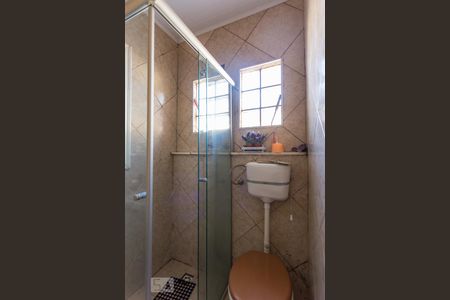 Banheiro 1 de casa à venda com 4 quartos, 400m² em Glória, Porto Alegre