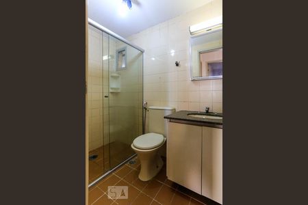 Banheiro de apartamento para alugar com 2 quartos, 54m² em Vila Mariana, São Paulo