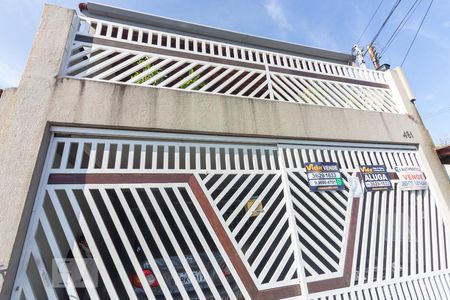 Casa para alugar com 186m², 3 quartos e 2 vagas Casa para alugar com 186m², 3 quartos e 2 vagasFachada