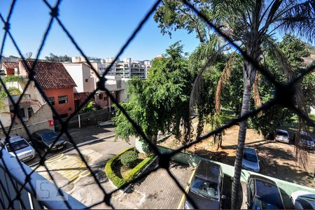 Vista Sala de apartamento à venda com 2 quartos, 60m² em Pechincha, Rio de Janeiro