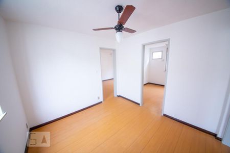 Sala 2 de apartamento para alugar com 2 quartos, 65m² em Barreto, Niterói