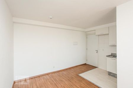 Sala de apartamento para alugar com 3 quartos, 57m² em Jardim Las Vegas, Guarulhos