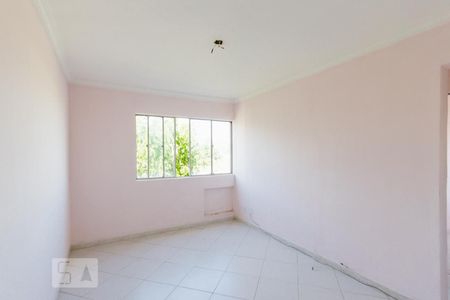 Sala de apartamento para alugar com 2 quartos, 60m² em Taquara, Rio de Janeiro