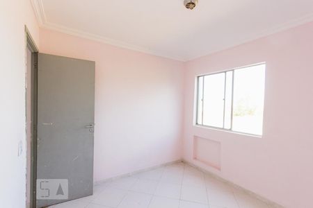 Quarto 1 de apartamento para alugar com 2 quartos, 60m² em Taquara, Rio de Janeiro