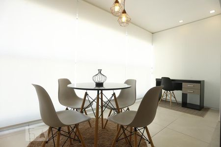 Varanda de kitnet/studio à venda com 1 quarto, 41m² em Consolação, São Paulo